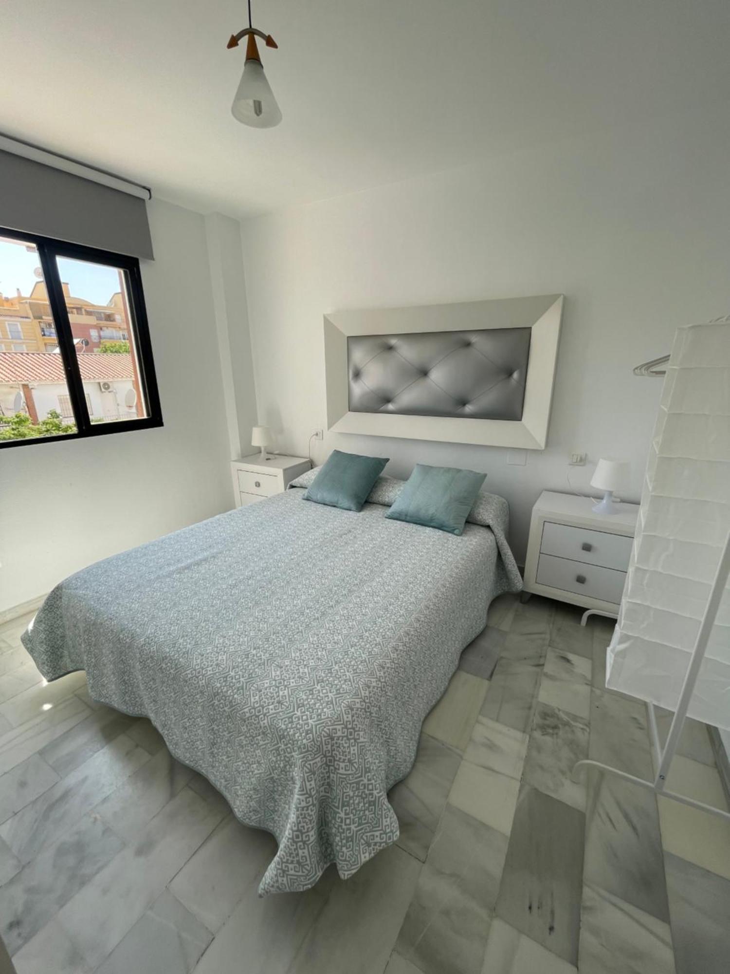 Apartament Jardines Del Rocio *