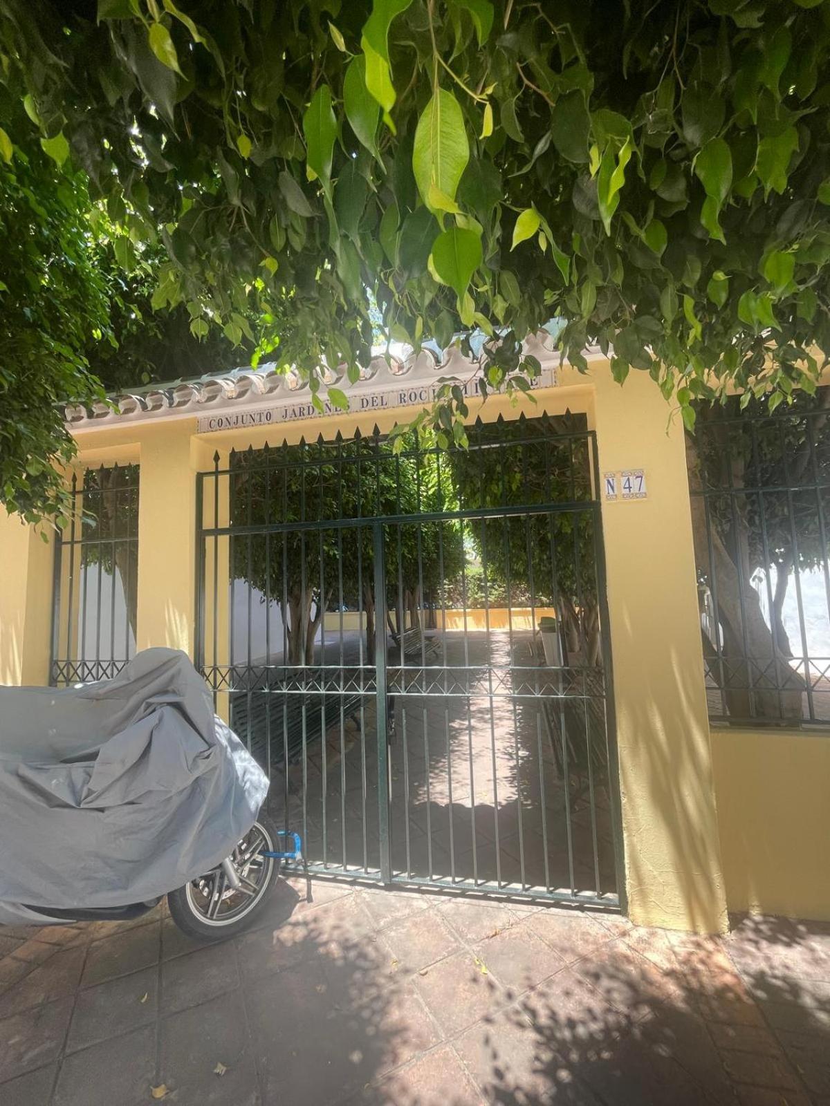 Apartament Jardines Del Rocio *