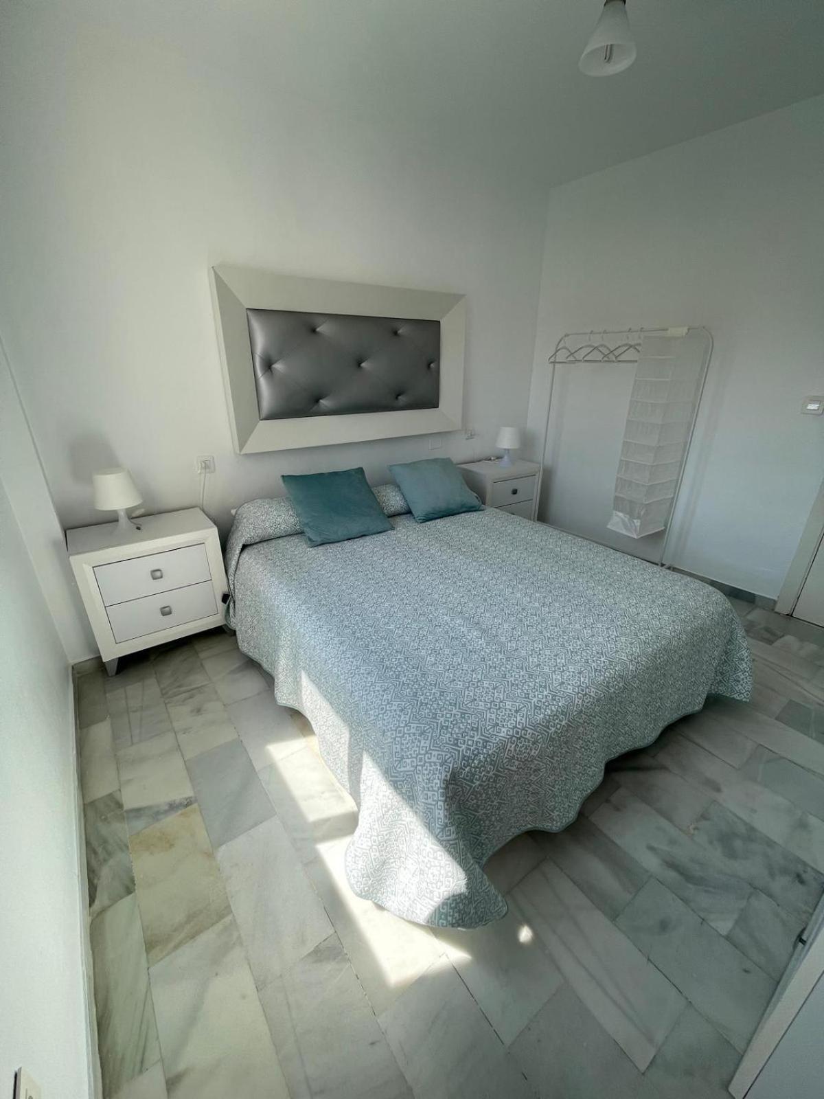 Jardines Del Rocio Apartment Torre Del Mar